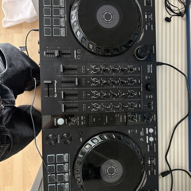 Pioneer DJ DDJ-FLX6-GT
