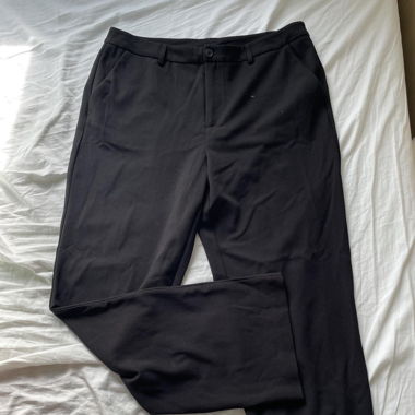 Pantalon noir only