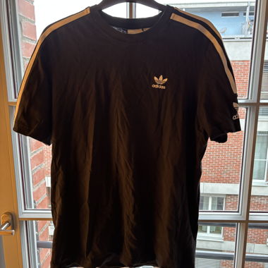 Adidas T-Shirt schwarz