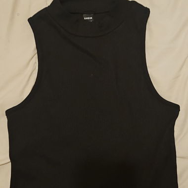 Top corto nero SHEIN