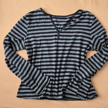 striped long sleeve blue t shirt