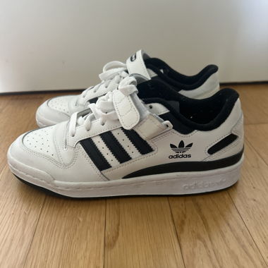 Adidas White Black Sneakers