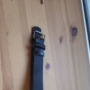 Handgemachter Leder Gürtel in schwarz 