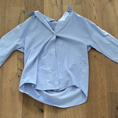Blouse bleu clair