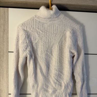 Flauschiger Rollkragenpullover L
