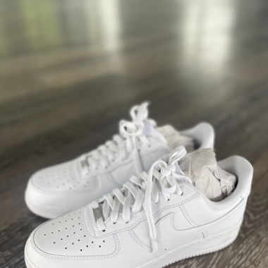 NIKE Air Force 1 '07 weiss Sneaker brandneu
