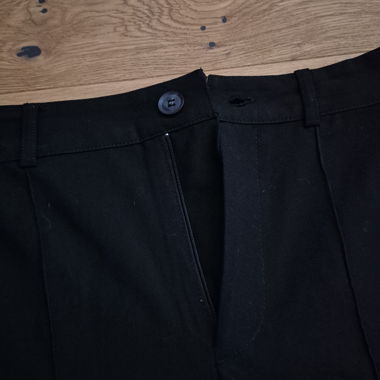 Pull&Bear schwarze Stoffhose