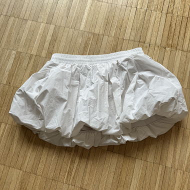 Jupe blanche ballon