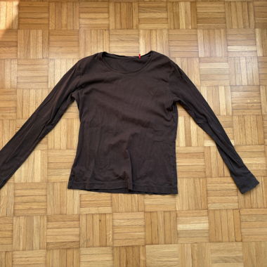 Brown Long-Sleeve T-Shirt