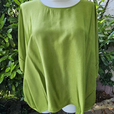 Chemisier en satin oversize vert citron