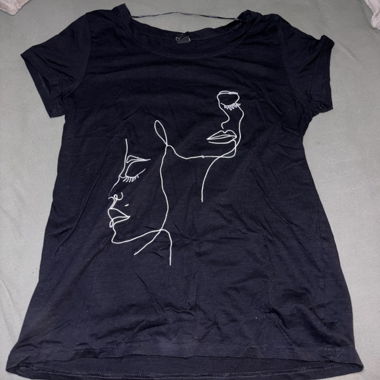 Tshirt mit Fineline Stick von Gesichtern