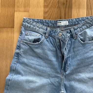 Bershka Mom Jeans
