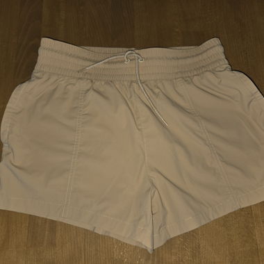 Shorts Columbia pour femmes beige S