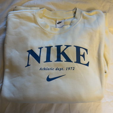 Nike Pullover