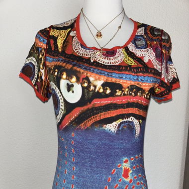 Buntes T-Shirt