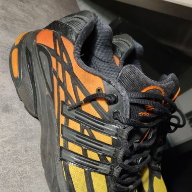 Chaussure adidas 