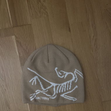 Arcteryx Beanie beige