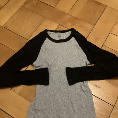 Brandy Melville top
