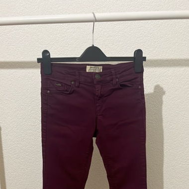 Jean skinny bordeau