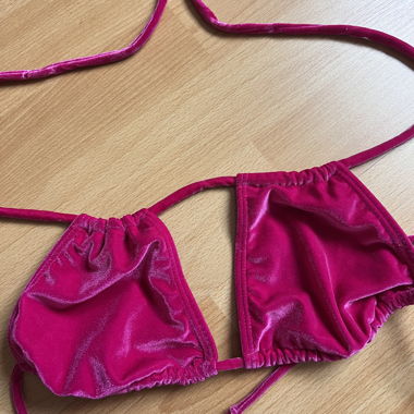 Haut de bikini / jupe de plage