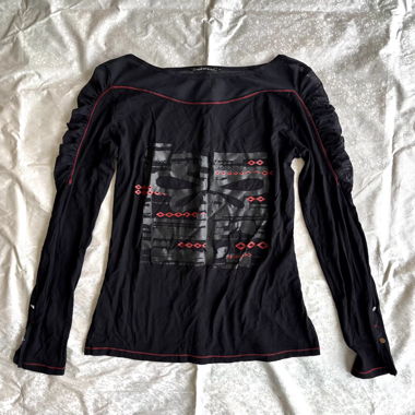 “Plein” long sleeve mesh graphic top
