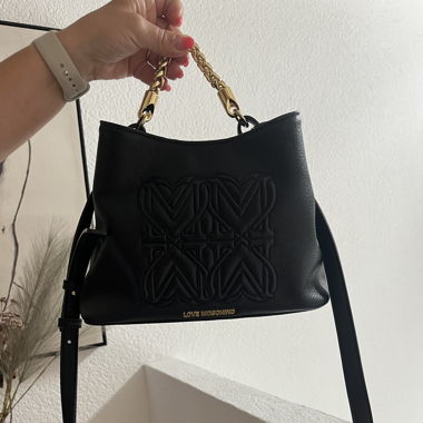 Sac Love Moschino noir et or 