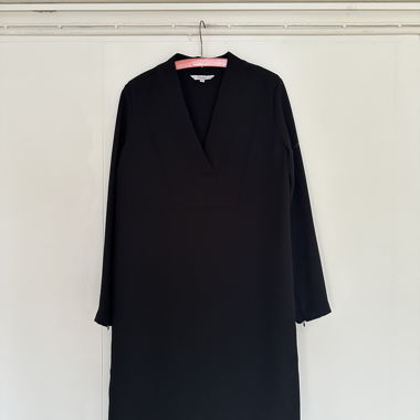& Other Stories Black Dress 36 V-neck