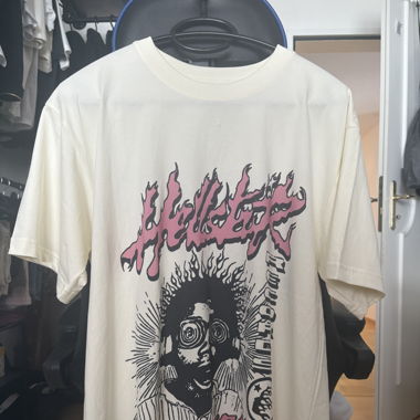 T-shirt Hellstar