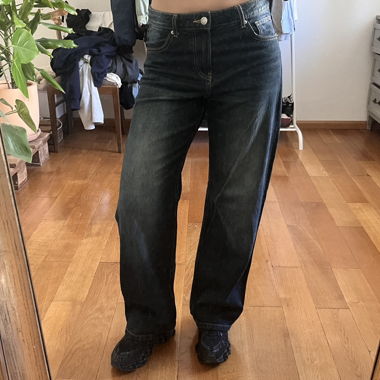 baggy jeans
