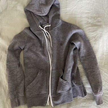 Felpa con zip grigia