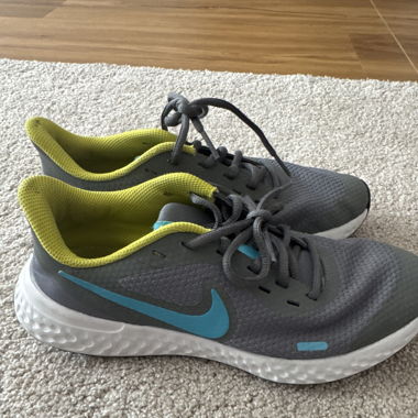 Nike Schuhe