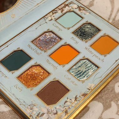 Saga of Freya 👁 eyeshadow palette 🖌