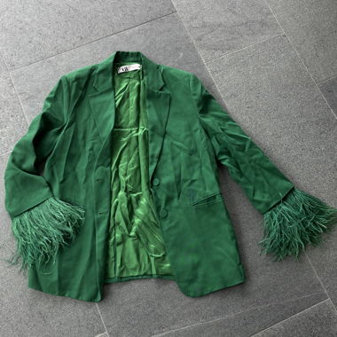 ZARA Blazer avec plumes