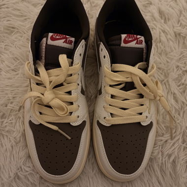 Nike j1 Travis 