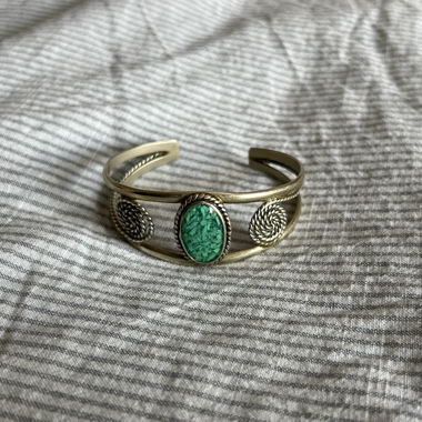 Bangle with green stone