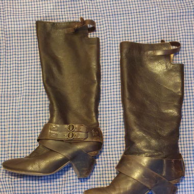 Lederstiefel