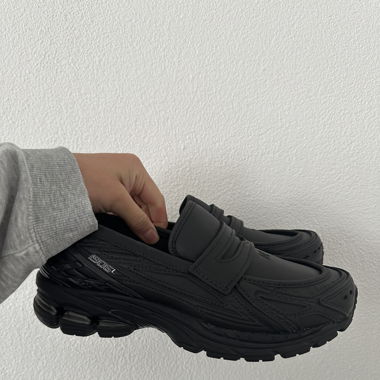 New balance loafer 1906L
