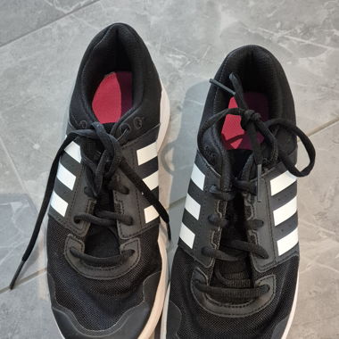 Chaussures adidas