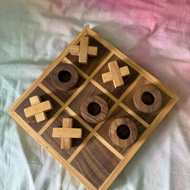 Jeu de morpion en bois fait maison