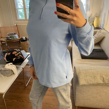 blaues Odloshirt