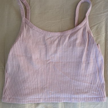 Ribbed pink crop top