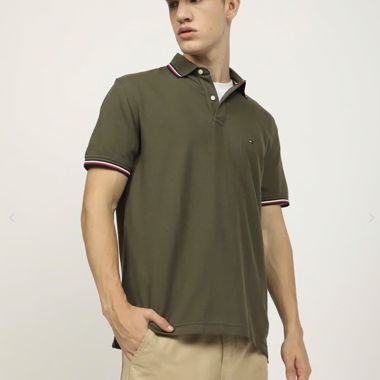 Neues Tommy Hilfiger Polo in Olivgrün