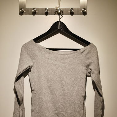 Pullover grau