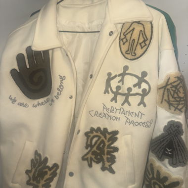 Veste varsity crème brodée