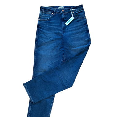Wrangler mom straight jeans