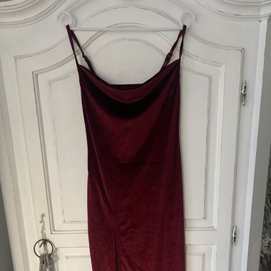 Pur Pur red dress with cut