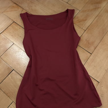 Top rosso