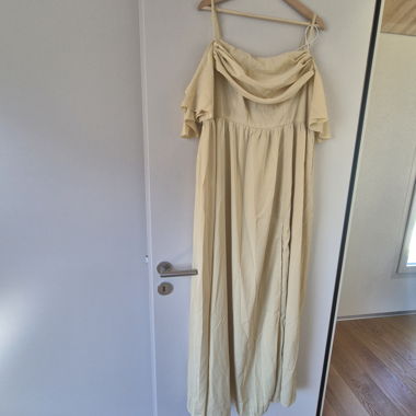 Robe maxi jaune à bretelles