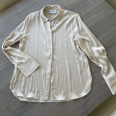 Beige Silk Blouse Gr. 38
