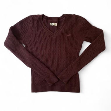 Hollister Cable Knit Sweater 